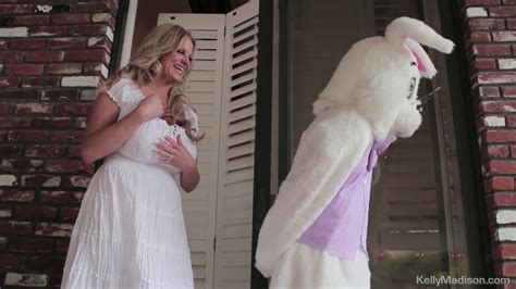 Nympho milf Kelly Madison meets the easter bunny - Pichunter Nympho milf Kelly Madison meets the easter bunny Pichunter