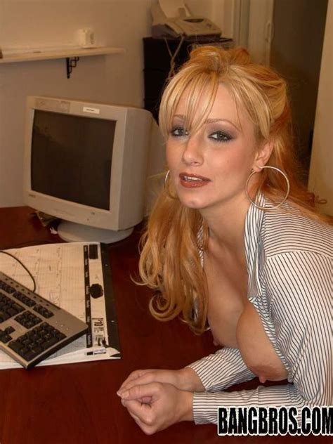 Coonymilfs - Samantha from MILF Lessons, Mom xxx Image #7 Coonymilfs Samantha from MILF Lessons, Mom xxx Image 7