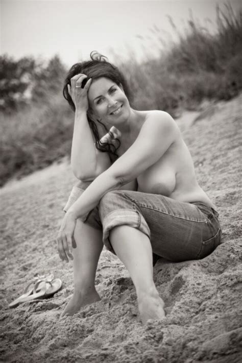 Amateur Models From Germany. All Ages. Different Sizes ...