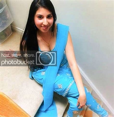 BRA BUSTING BIG BUXOM BOMBASTIC DESI B88BS :0:0:0 ...